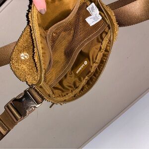 Lululemon fuzzy brown/gold Fanny pack